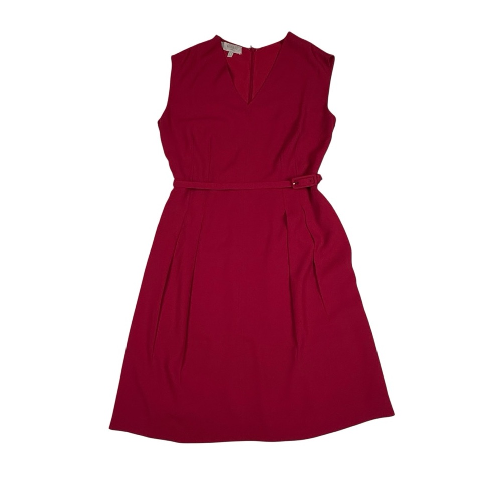 Elegant Sleeveless Midi Dress in Rich Red